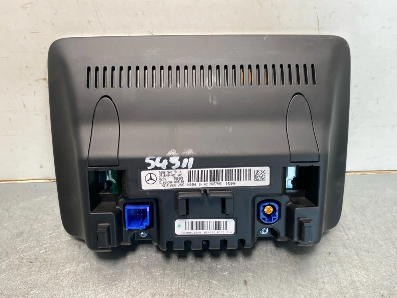 Mercedes B 180-200 W246/W242 2012-19 GPS navigation view 2