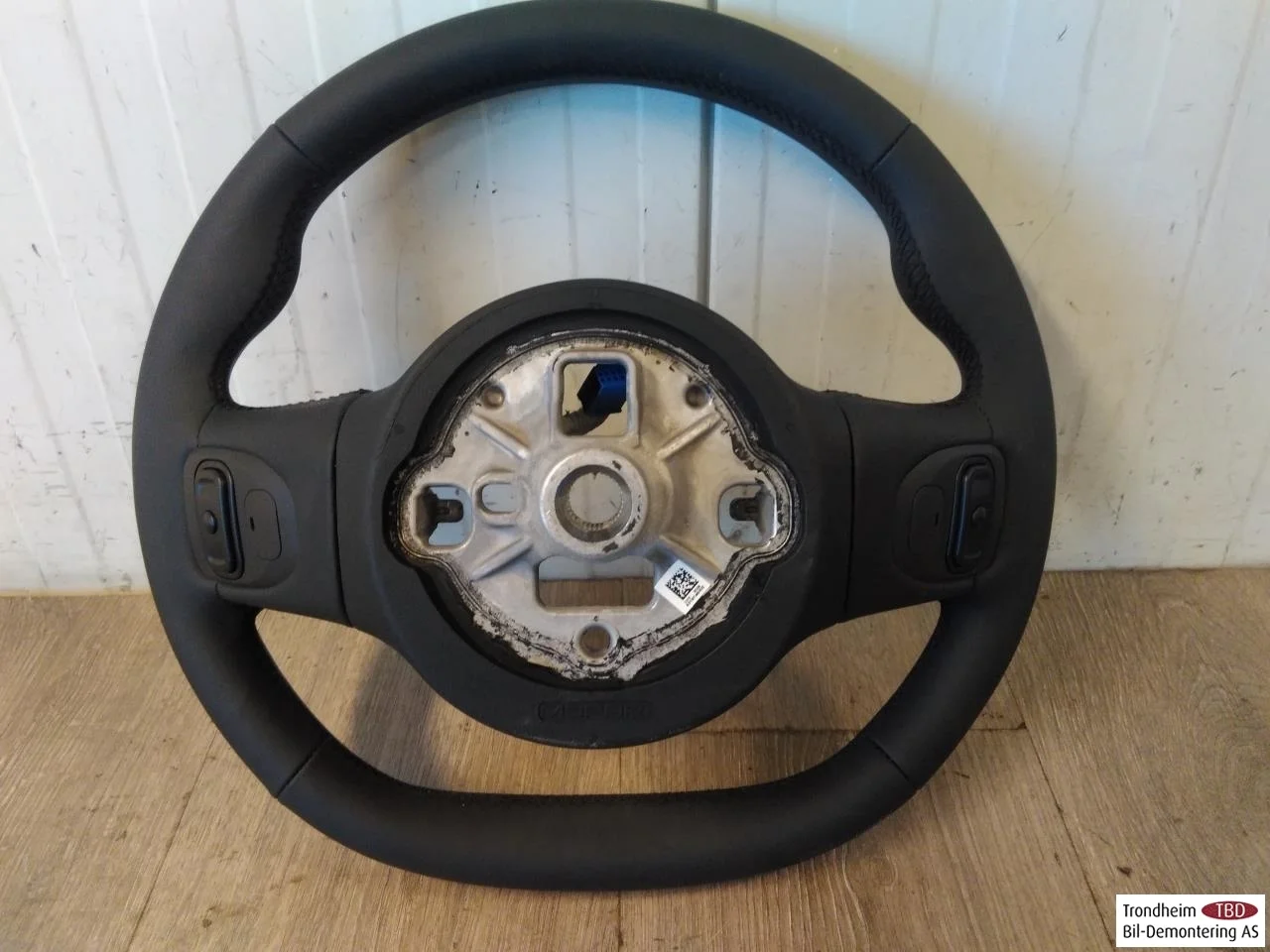 Fiat 500E 2020- Kormánykerék view 4