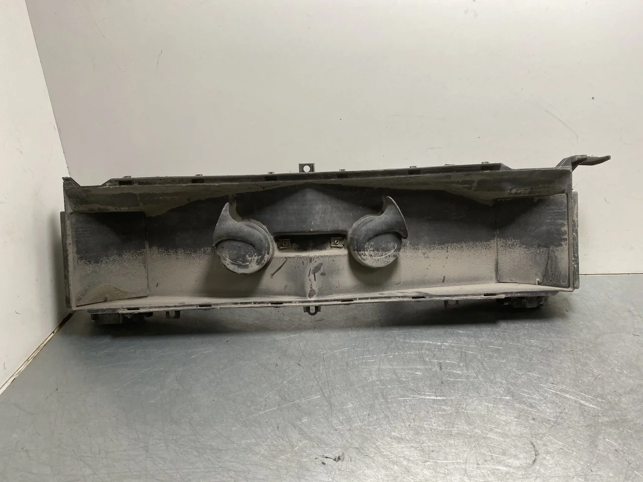 Tesla MODEL S 2013- Hűtőventilátor-ház / hűtőburkolat nézet 2
