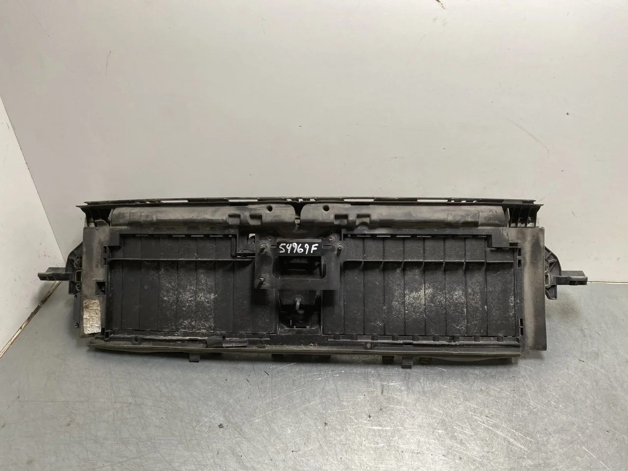Mercedes EQC 2020- Grille, complete