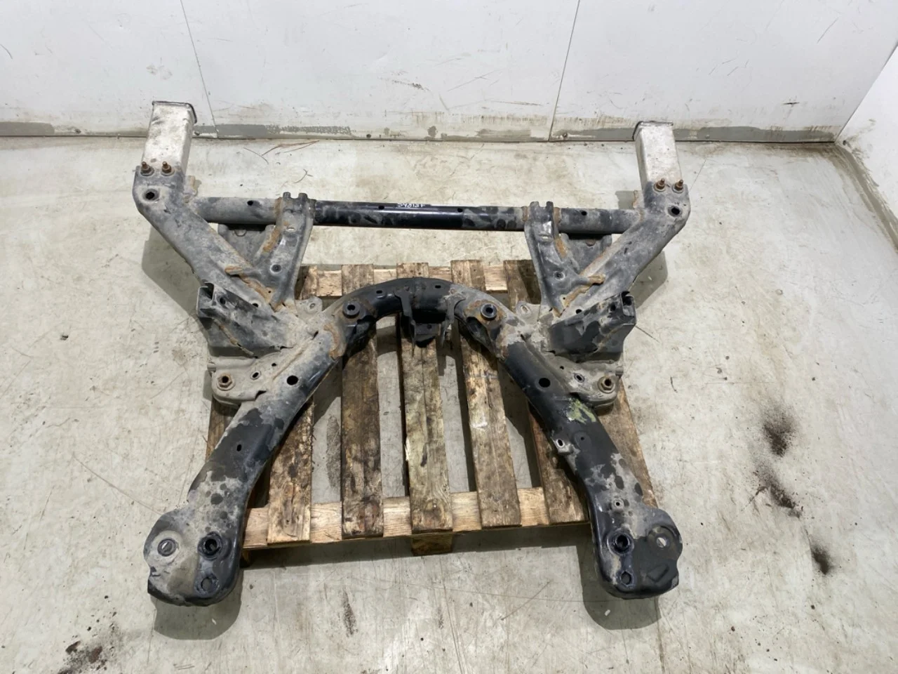 Tesla MODEL 3 2017--> Front subframe