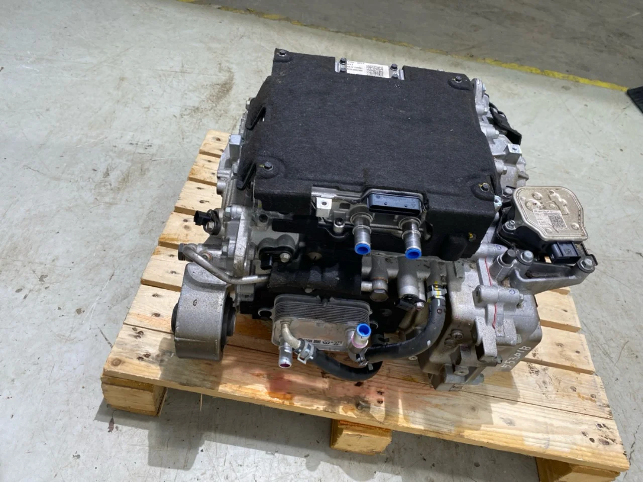Elektromos motor, hátsó nézet 4