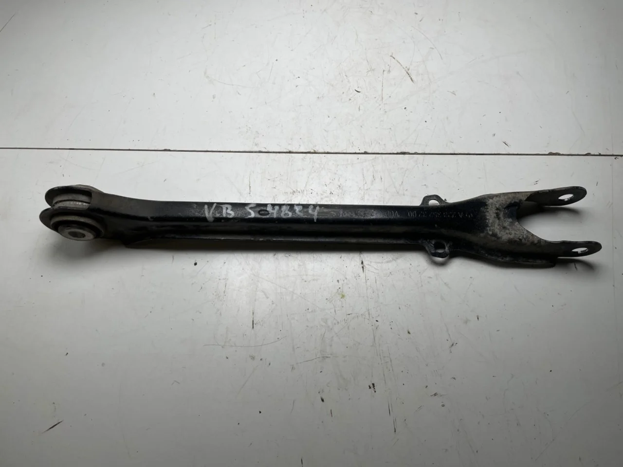 Mercedes EQE SUV X294 2022- Control arm, rear left