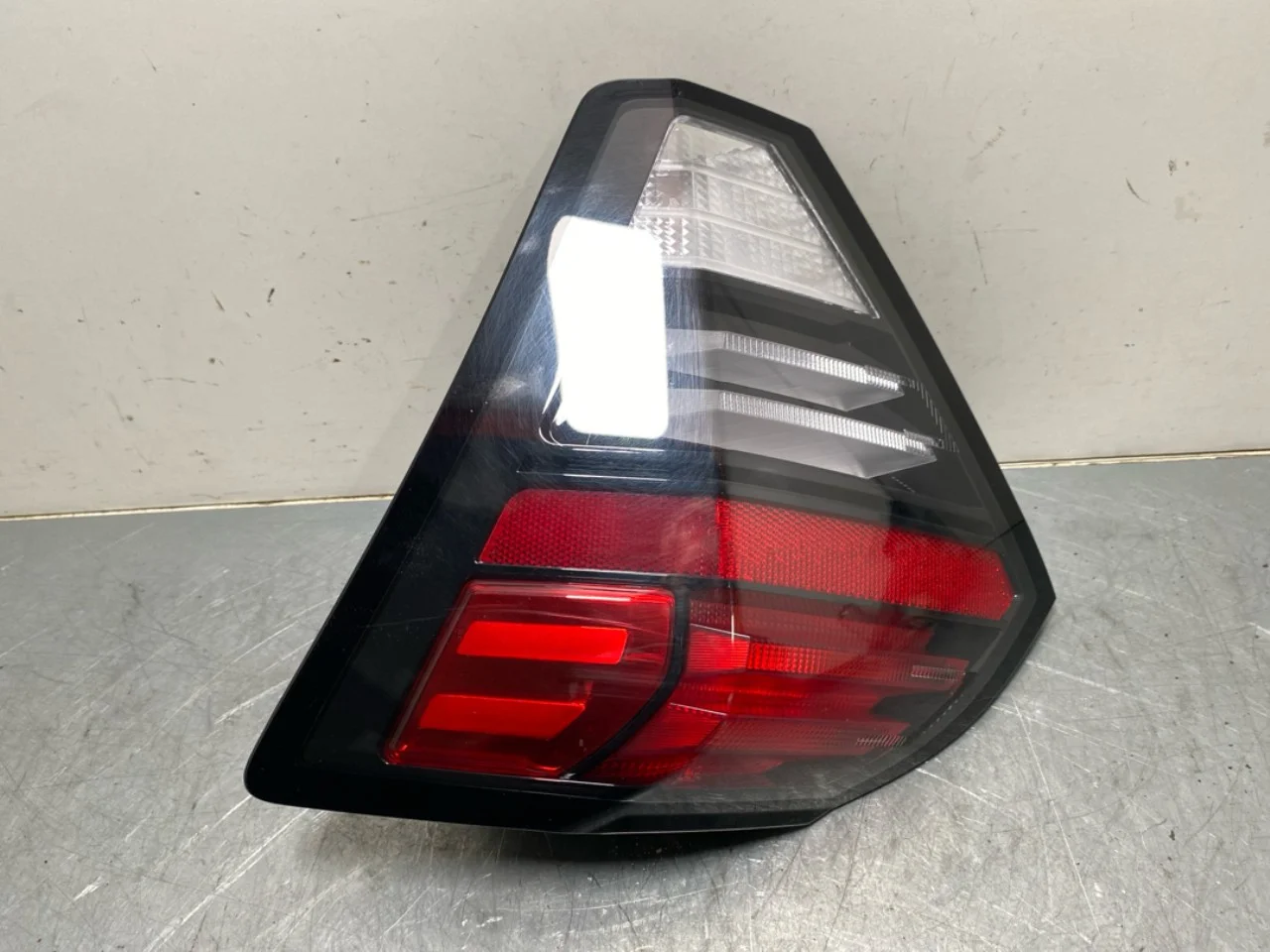 Hyundai KONA 2023- Lampă spate dreapta