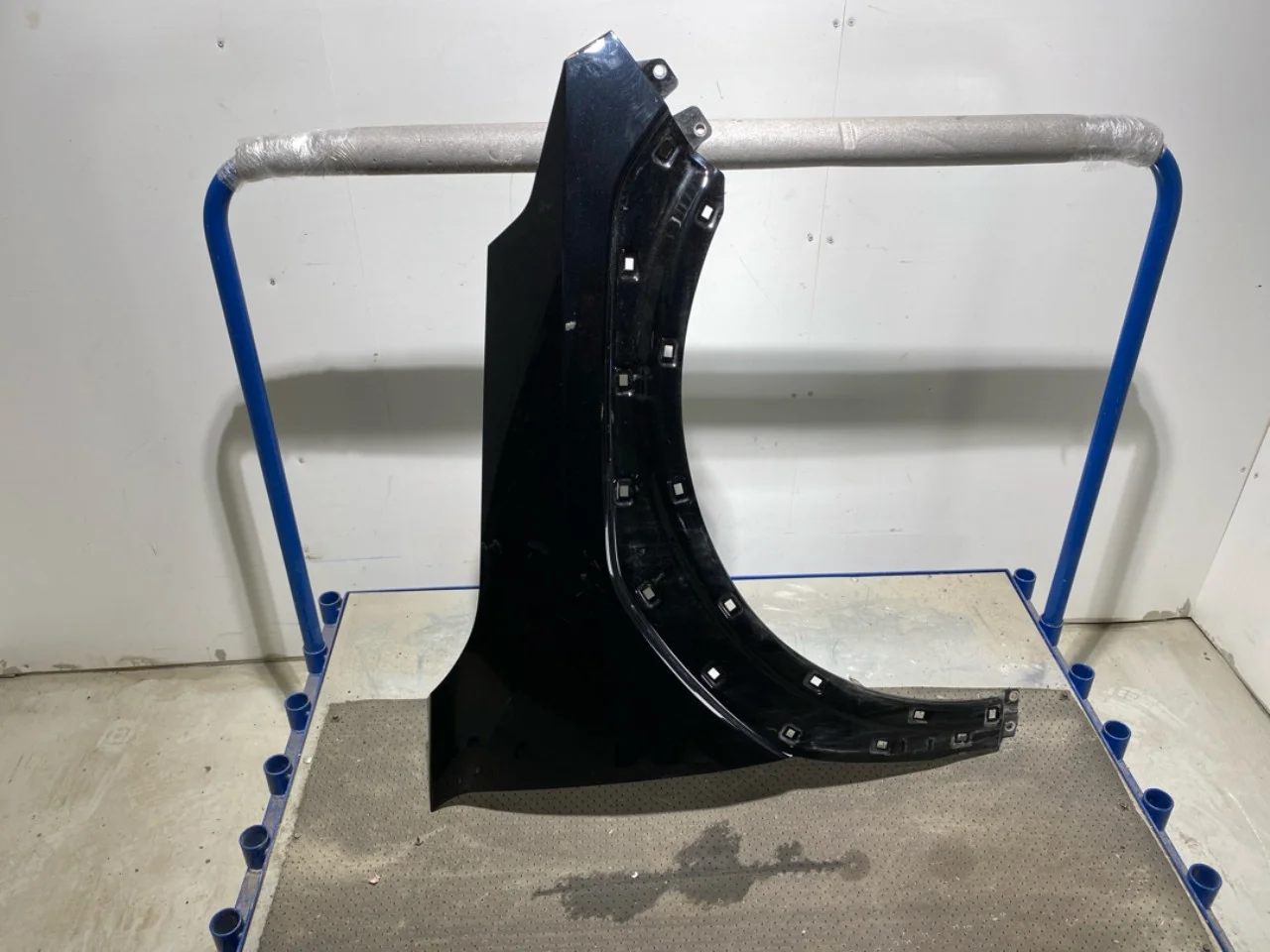 Front right fender