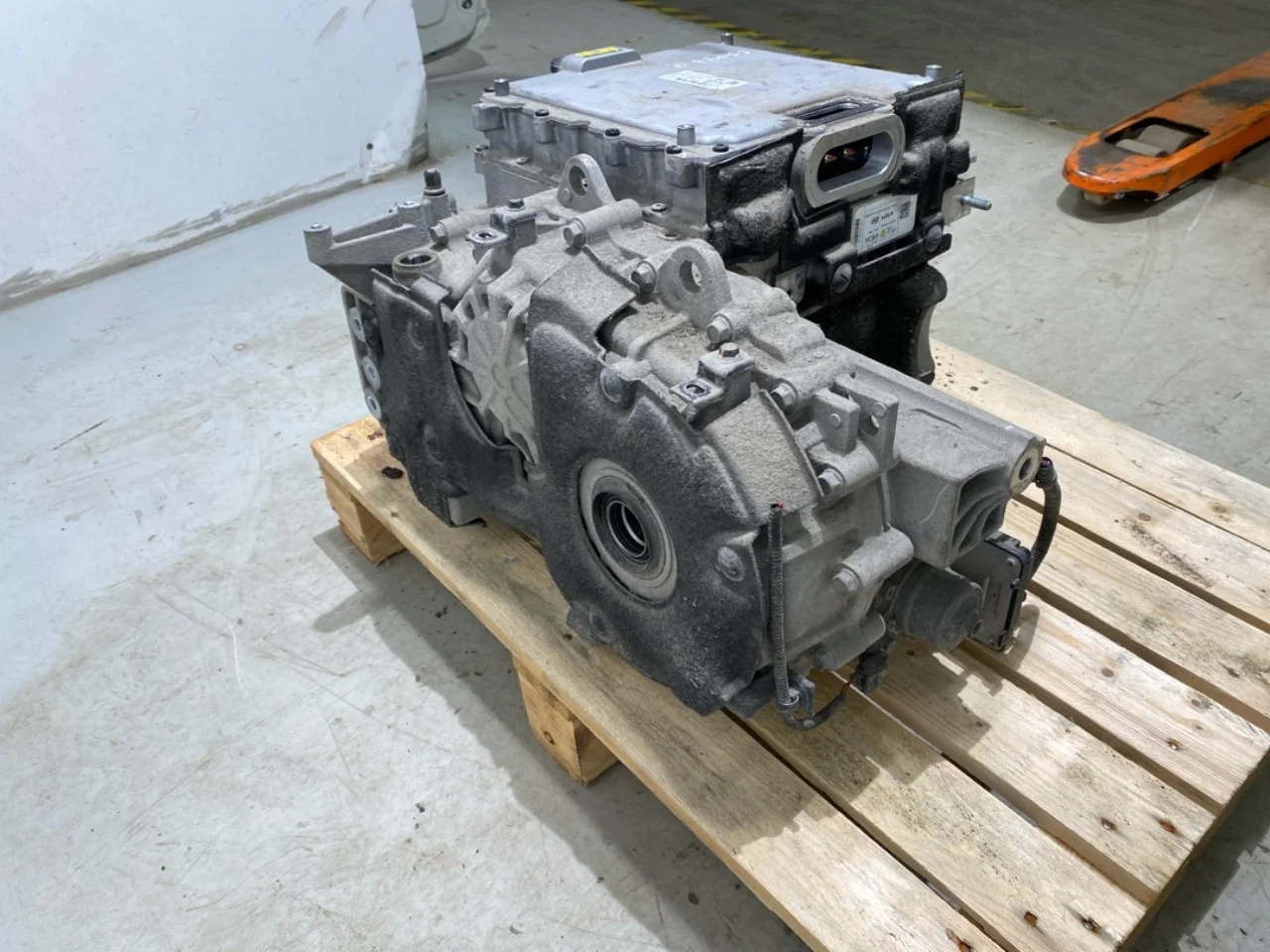 Invertor, 12-220V vedere 3