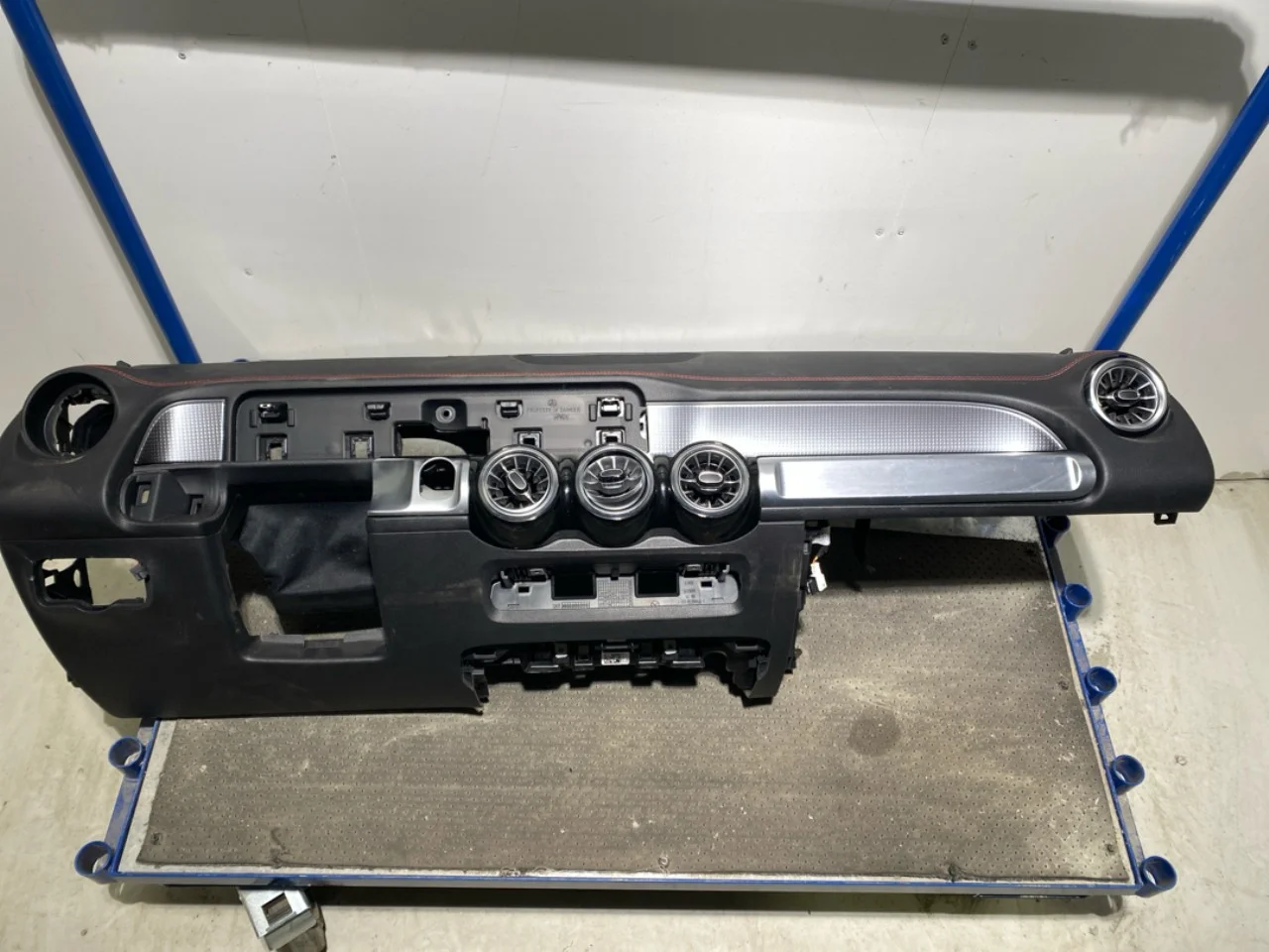 Mercedes EQB X243 2022- Dashboard view 2