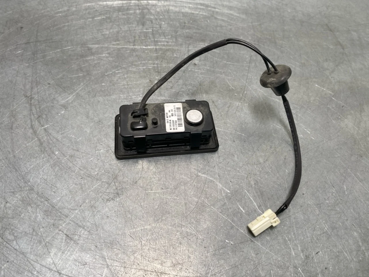 Mg MG4 EH32 2023- Csomagtérajtó kapcsoló nézet 2
