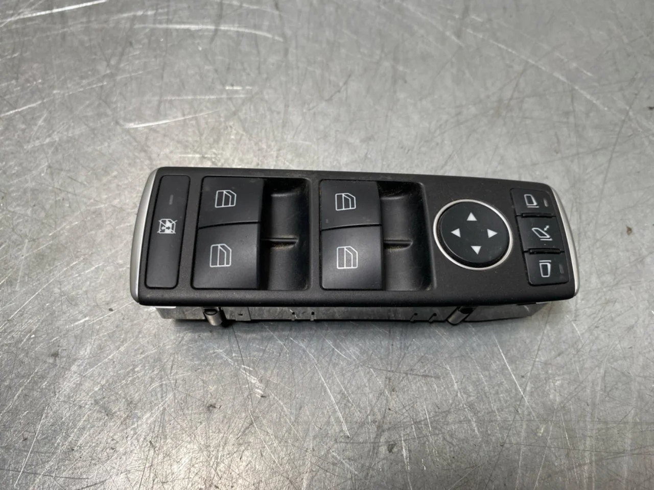 Tesla MODEL S 2013- Ablakemelő kapcsoló