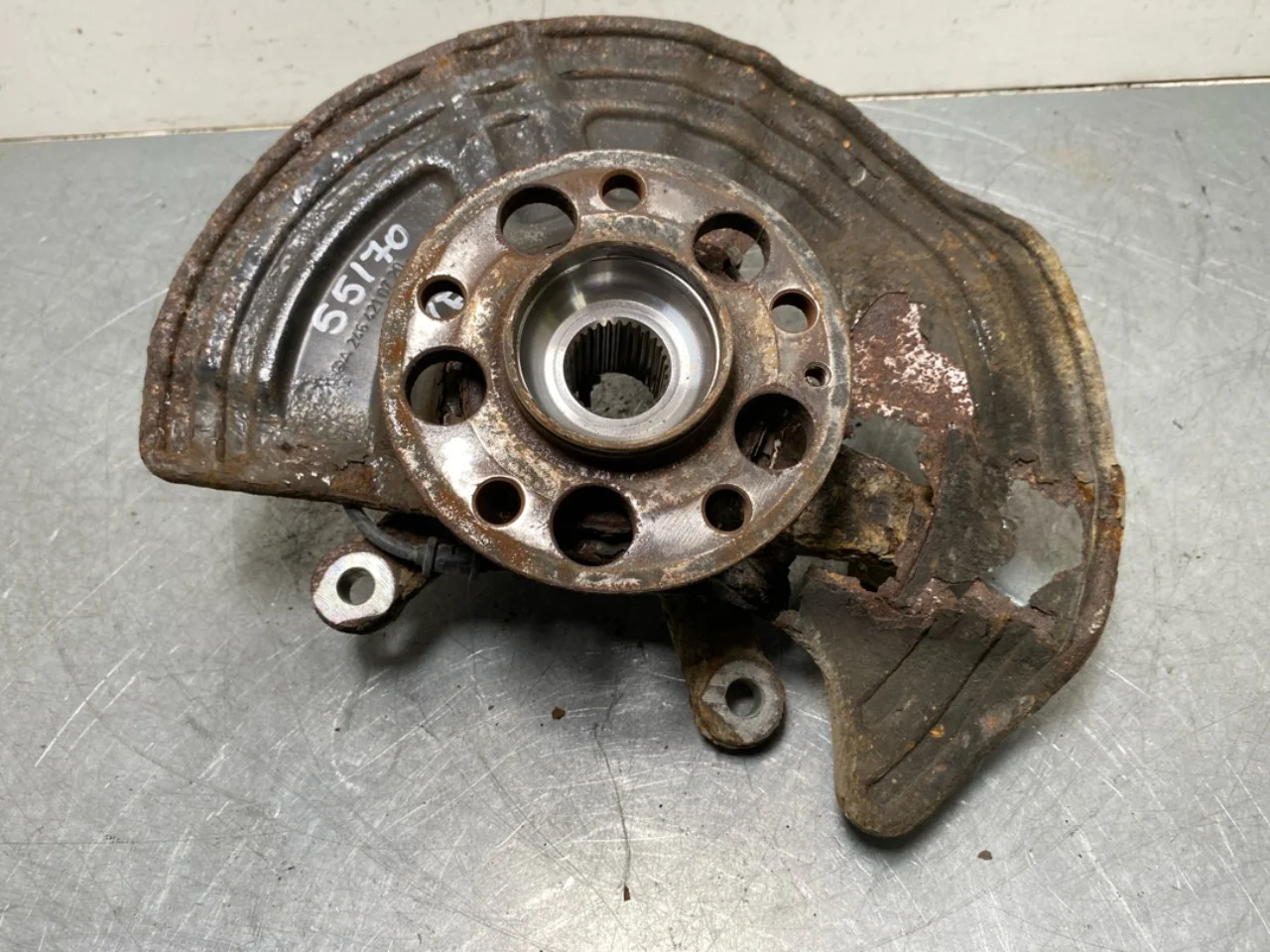 Mercedes B 180-200 W246/W242 2012-19 Csonkállvány, bal első