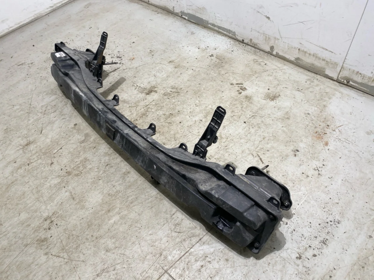 Kia SOUL 2009- Bumper reinforcement beam, rear view 3