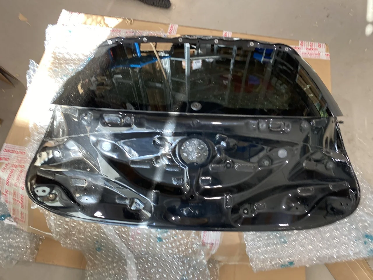 BMW IX 2022- Tailgate, estate