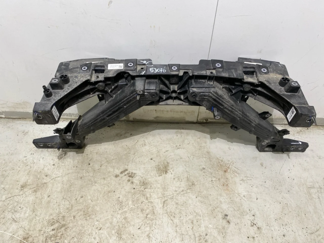 Tesla MODEL 3 2024- Front panel view 4