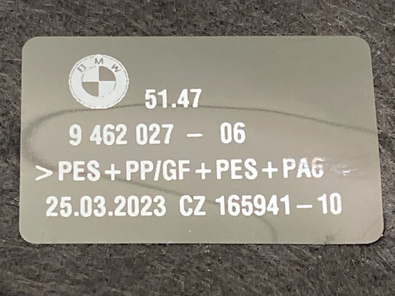BMW X1/IX1 U11 2023- Kalaptartó nézet 4