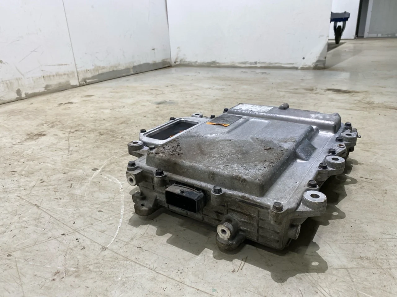 Kia SOUL 2009- Invertor, 12-220V vedere 3