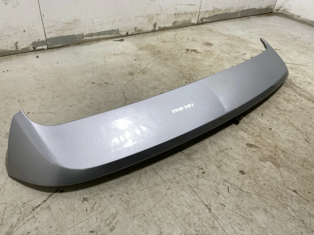 Mg ZS EV 2020- Spoiler, tailgate view 2