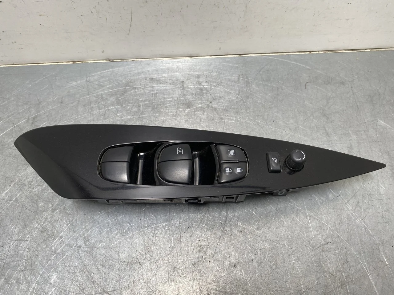 Nissan LEAF 2011-17 Ablakemelő kapcsoló