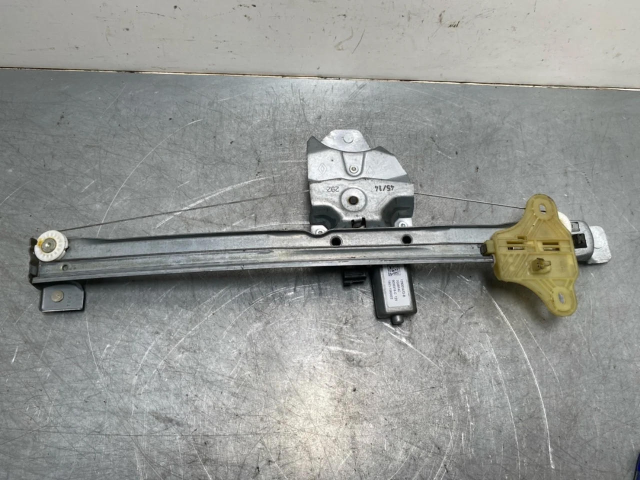 Renault ZOE/E- TECH 2013--> Electric window regulator, complete view 2