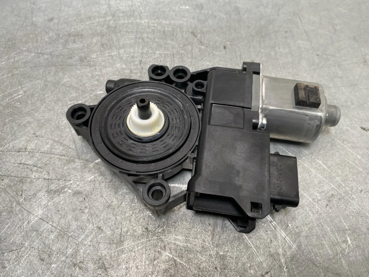 Kia EV6 2022- Ablakemelő motor