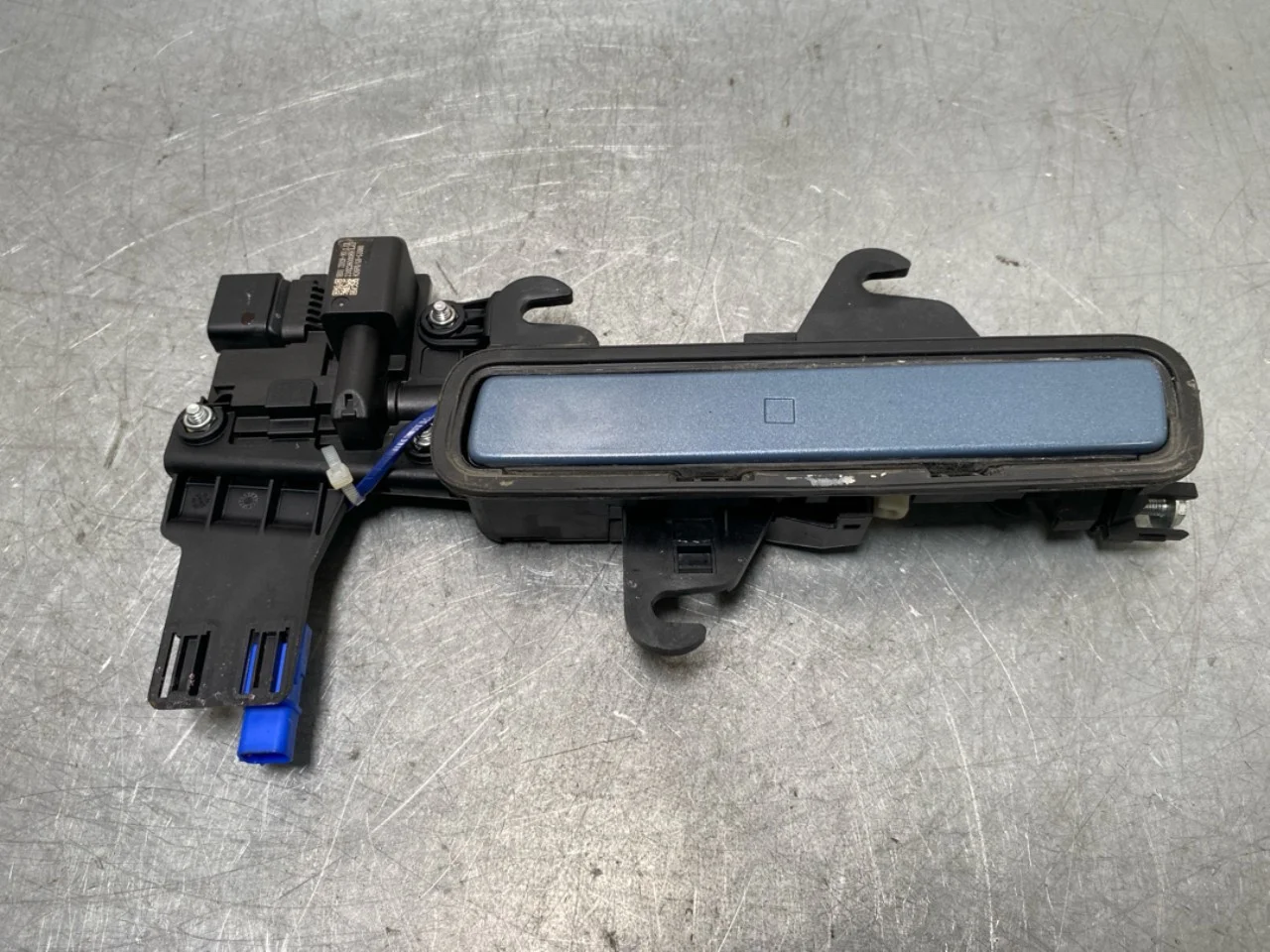 Hyundai IONIQ 5 NE 2022- Left exterior door handle view 2