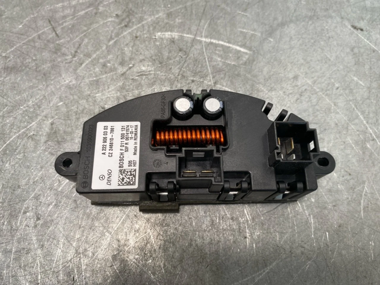 Mercedes B 180-200 W246/W242 2012-19 Fűtésventilátor előtét ellenállás nézet 2