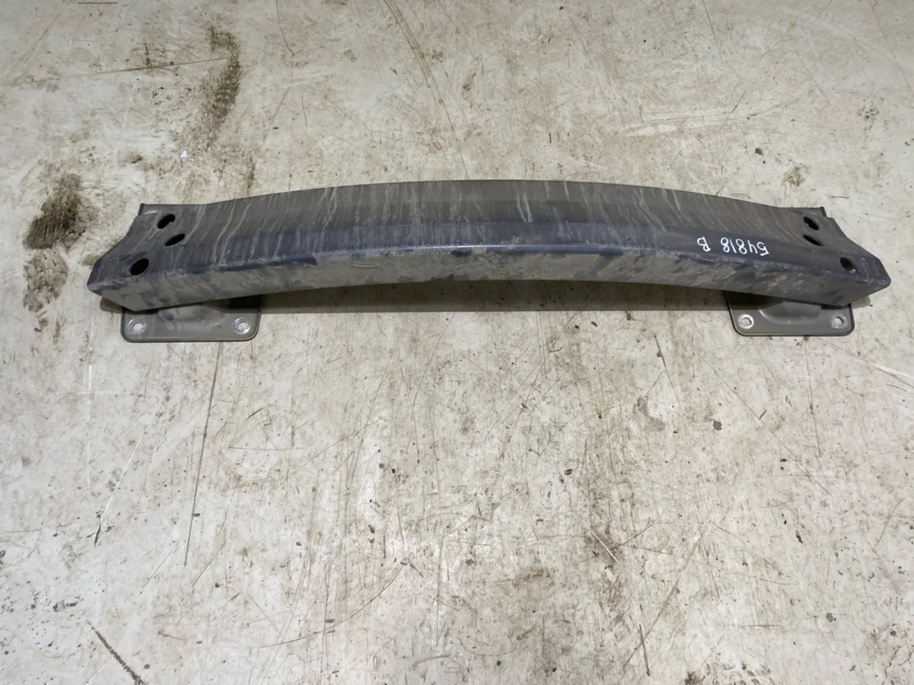 Tesla MODEL 3 2017--> Bumper reinforcement beam, rear view 4
