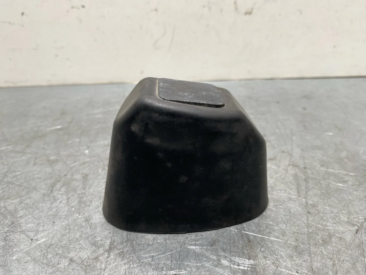 Maxus EV80 2019-> Body shell