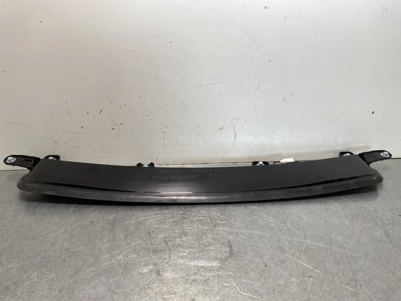 Kia EV6 2022- Rear window brake light view 2