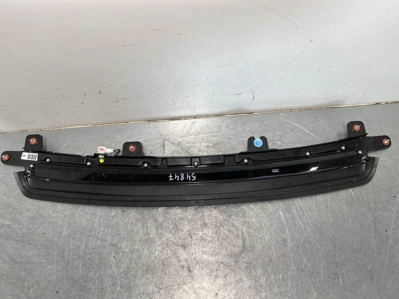 Kia EV6 2022- Rear window brake light view 4