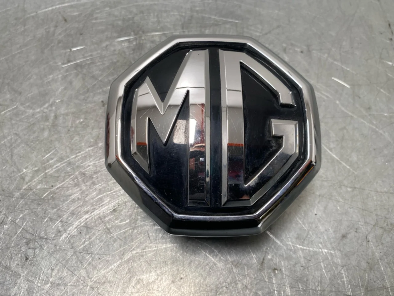 Mg ZS EV 2020- Csomagtérajtó kapcsoló