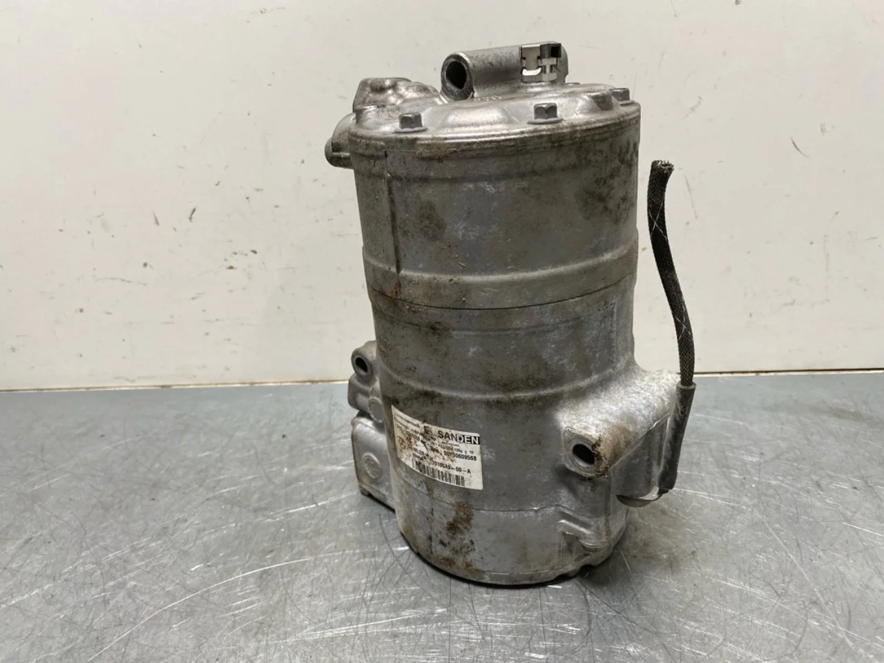 Mercedes B 180-200 W246/W242 2012-19 Klímakompresszor nézet 2