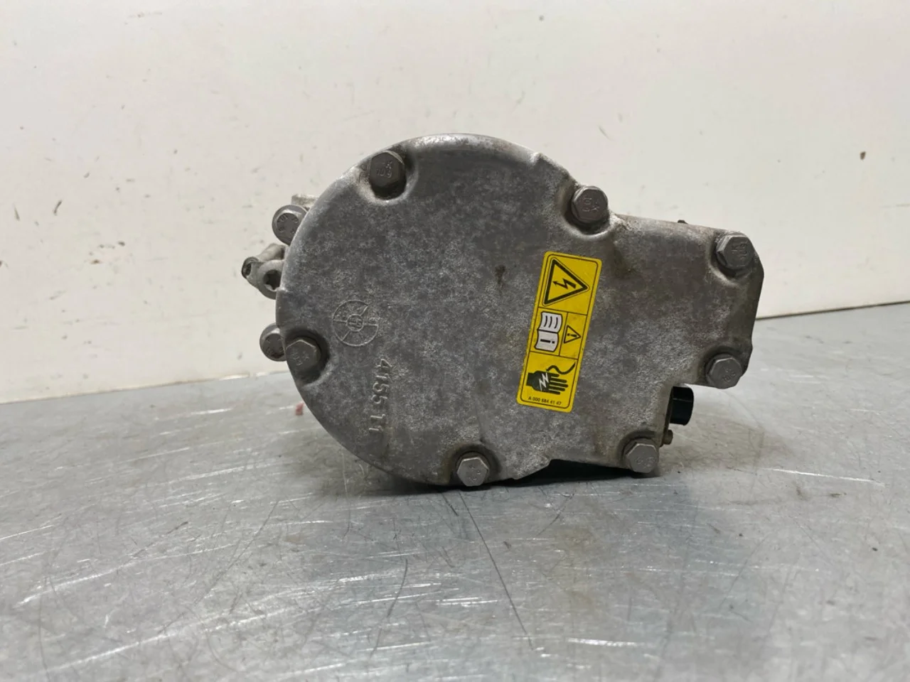 Mercedes B 180-200 W246/W242 2012-19 Klímakompresszor nézet 4