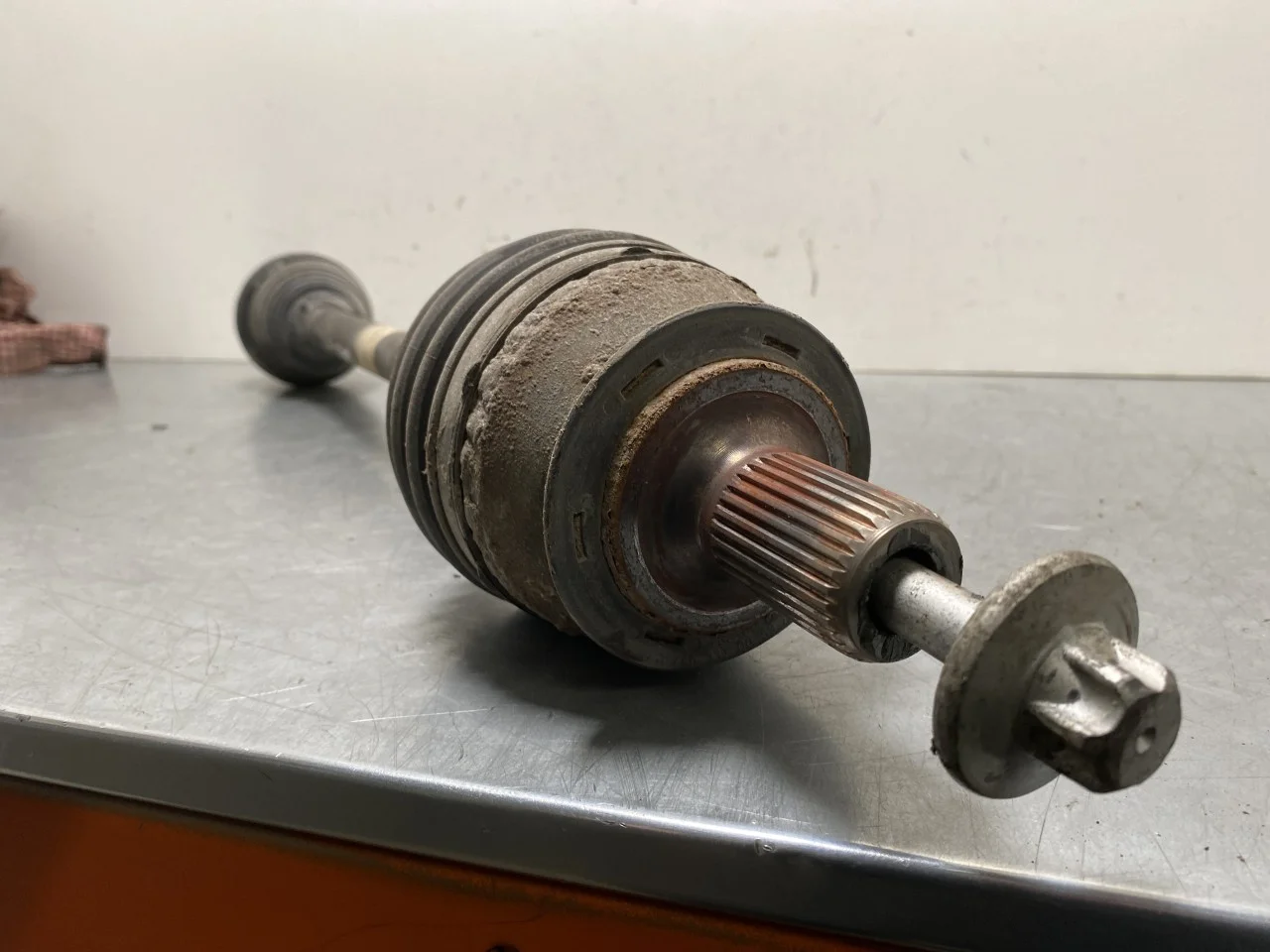 Mercedes B 180-200 W246/W242 2012-19 Féltengely, első, jobb nézet 4