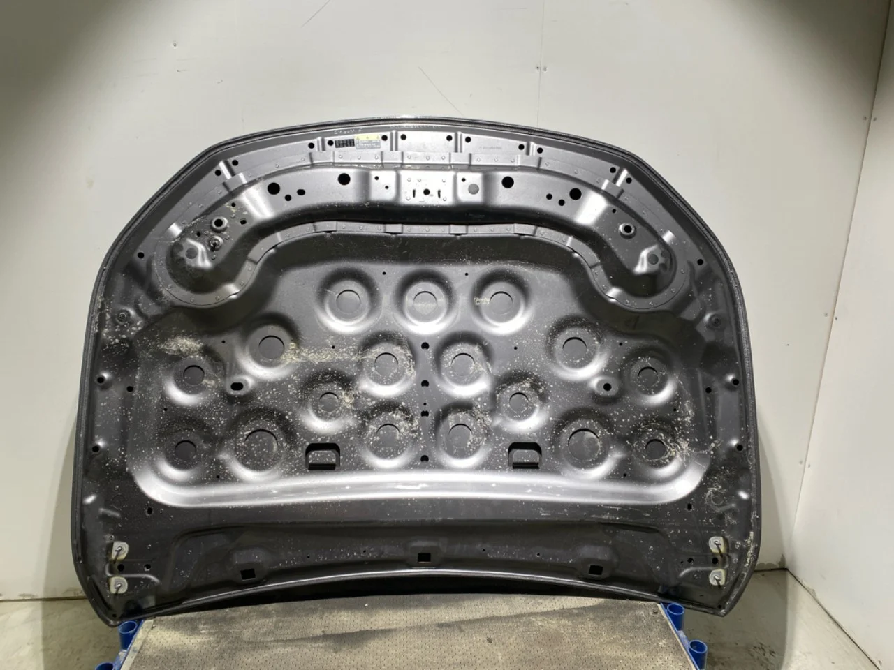 Mercedes EQB X243 2022- Bonnet view 3
