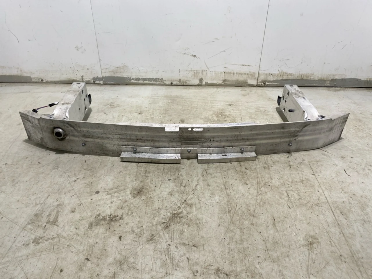Mercedes EQB X243 2022- Bumper reinforcement beam, front