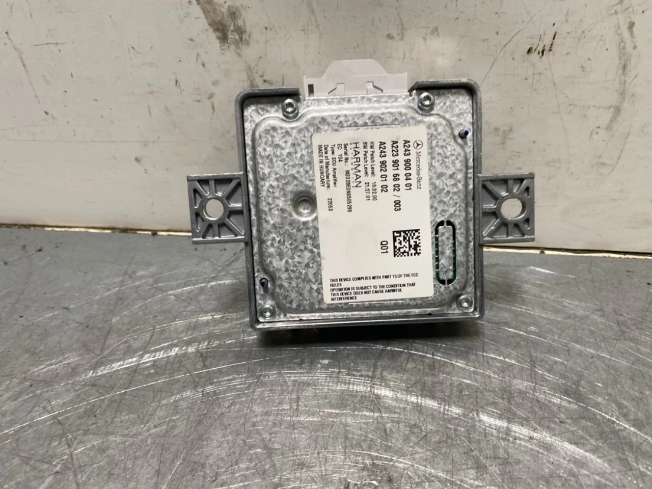 Mercedes EQB X243 2022- Unitate de control, altele vedere 4