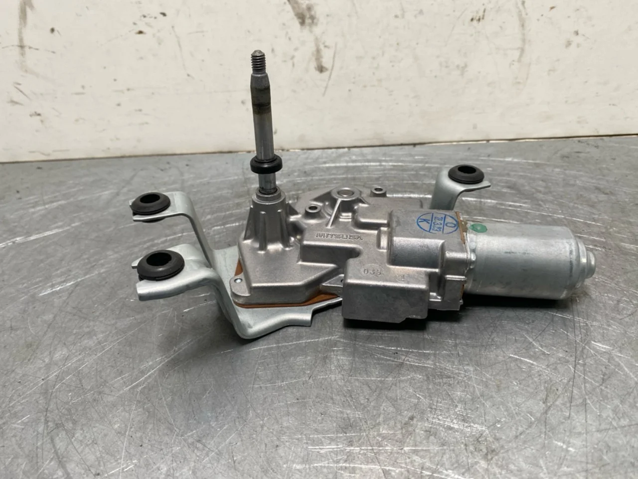 Mercedes EQB X243 2022- Ablaktörlő motor, csomagtérajtó
