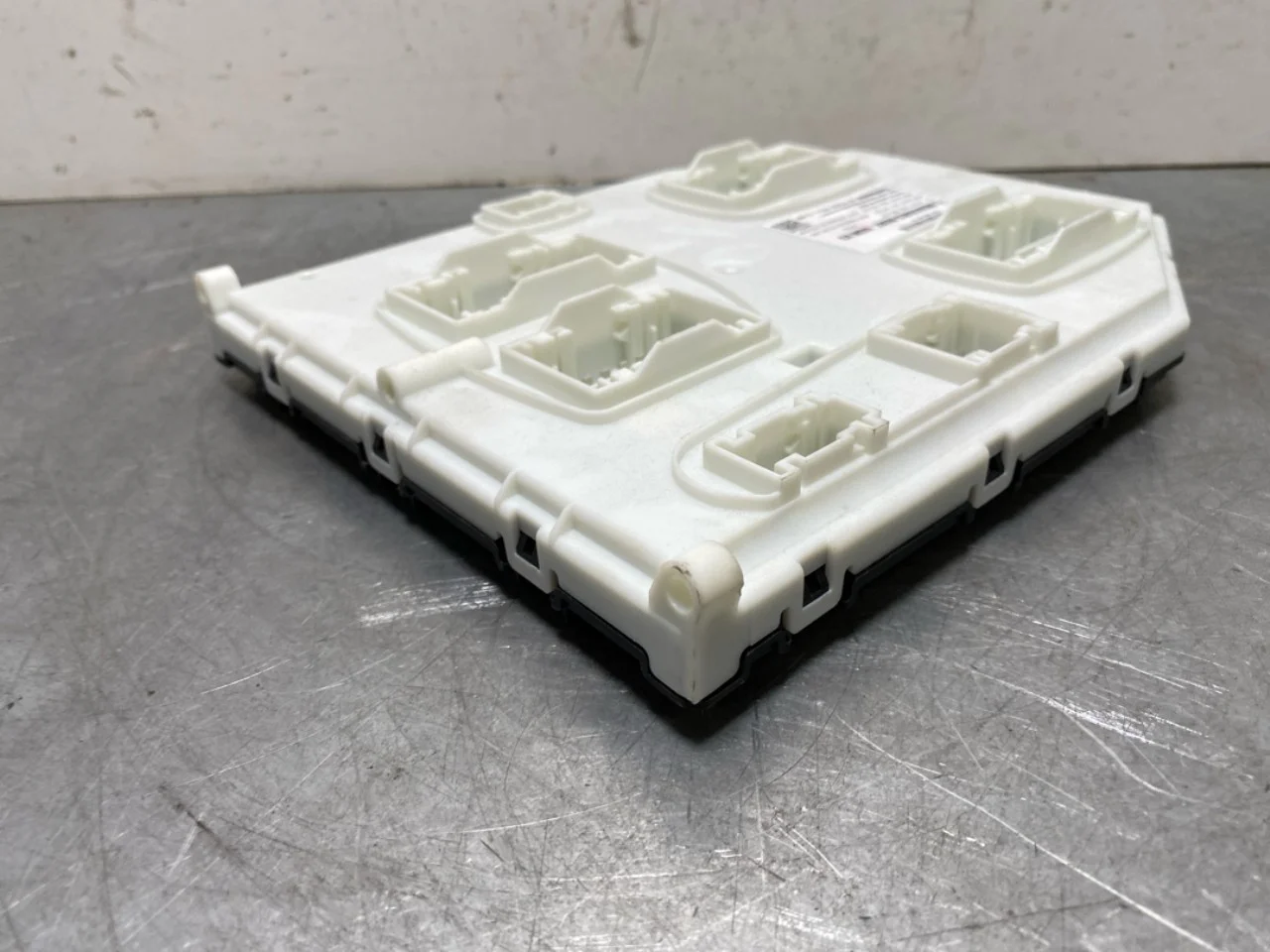 Mercedes EQB X243 2022- Climate control unit view 4