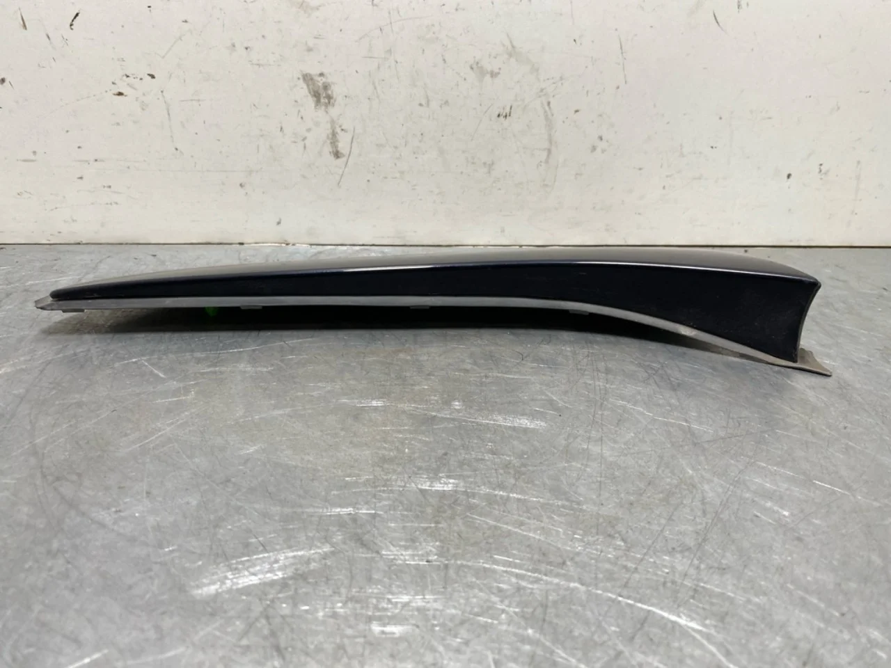 Mercedes EQB X243 2022- Trim molding, other view 3