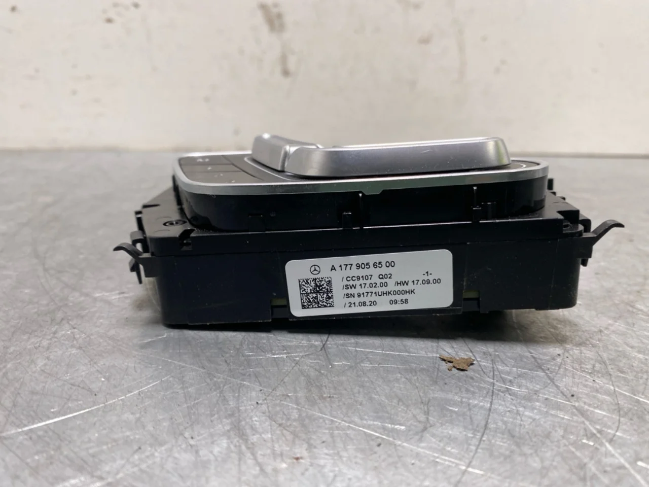 Mercedes EQB X243 2022- Ülésmemória kapcsoló nézet 4