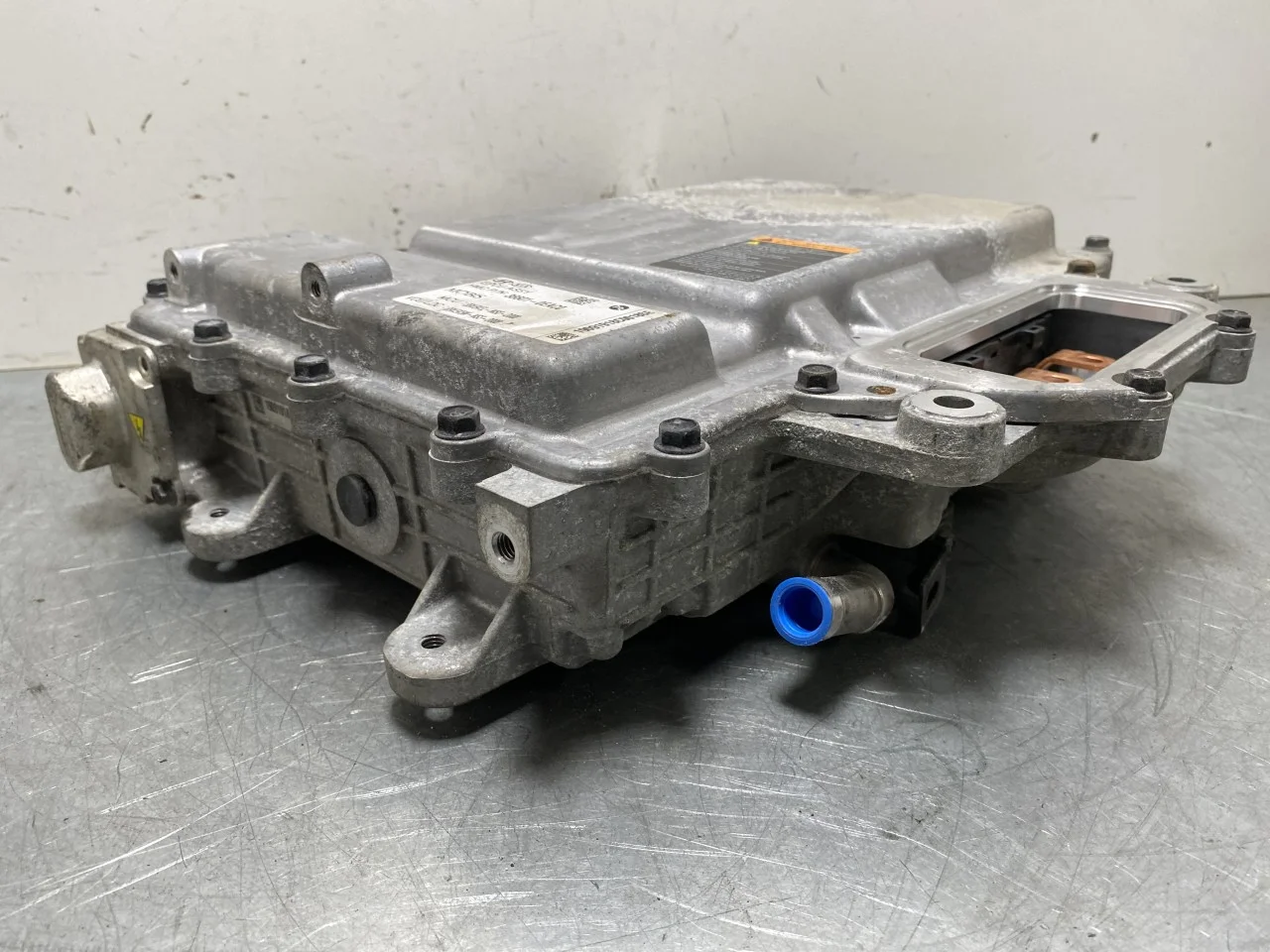 Kia SOUL 2009- Invertor, 12-220V vedere 3