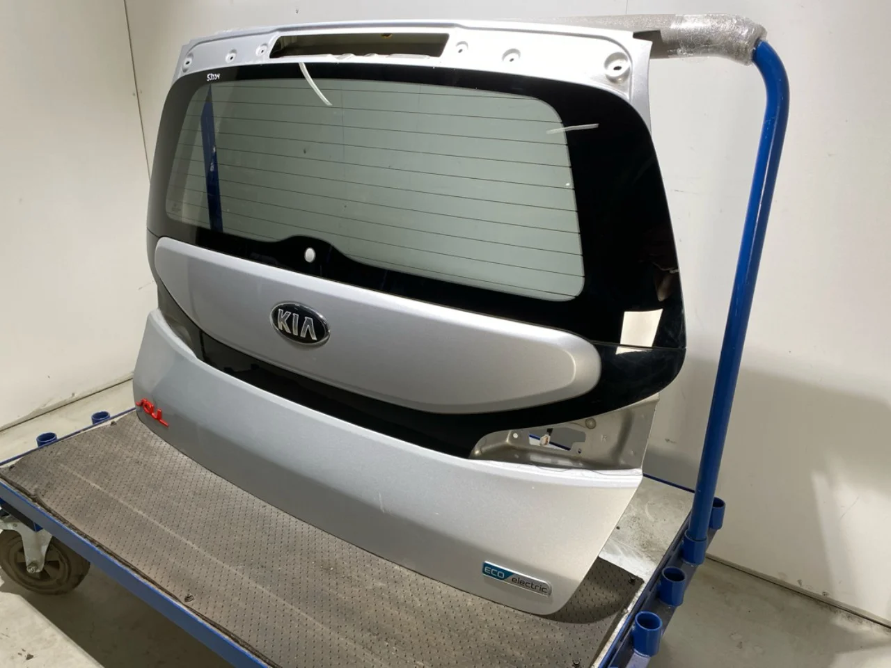 Kia SOUL 2009- Tailgate, estate view 3
