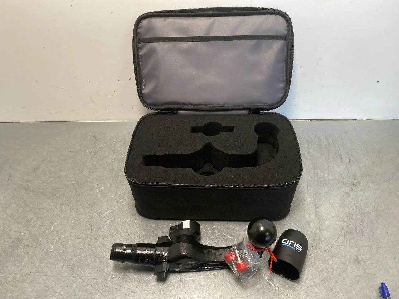 Tesla MODEL Y 2021- Tow bar view 4
