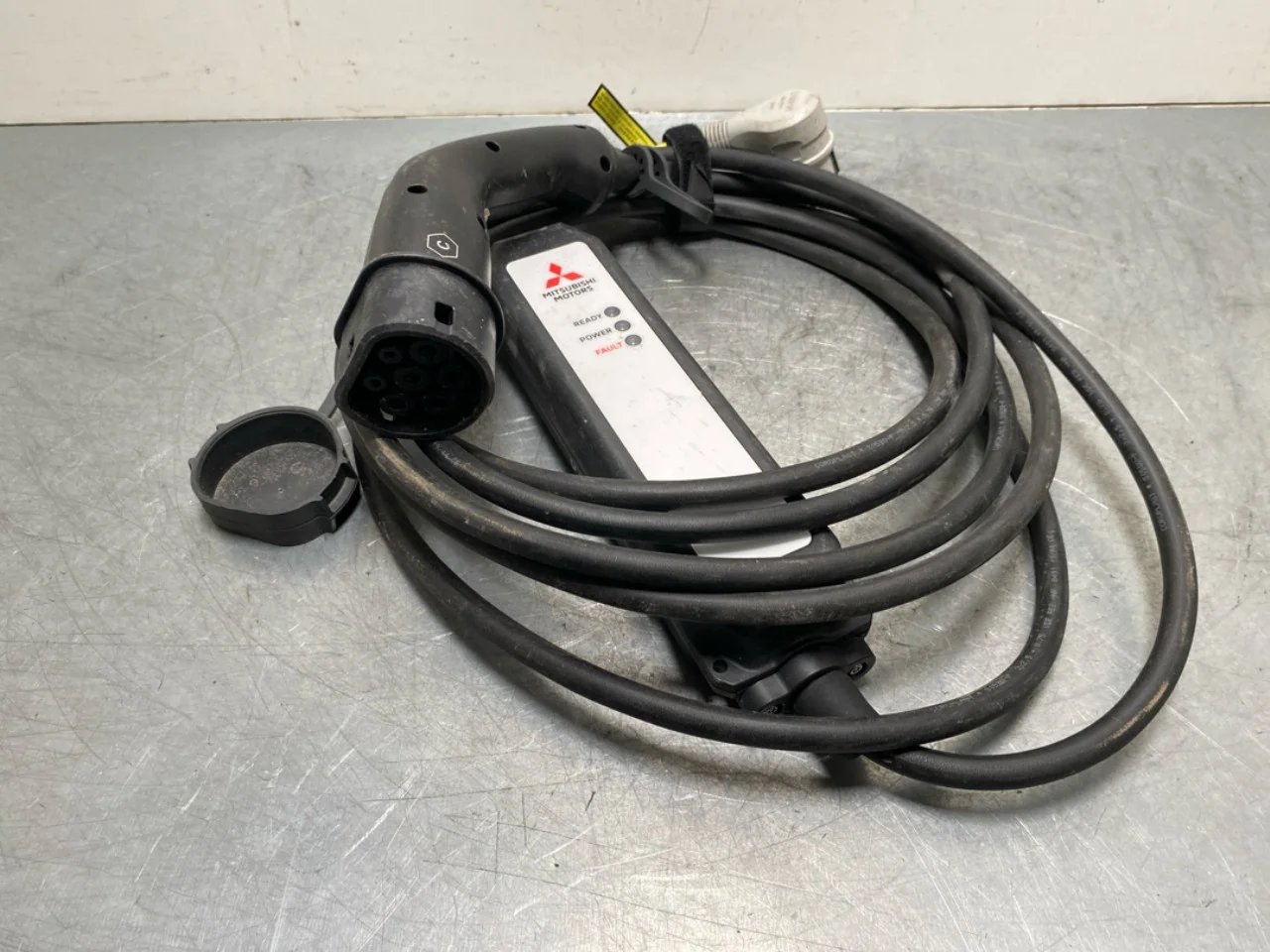 Volkswagen ID.3 2021- Akkumulátortöltő
