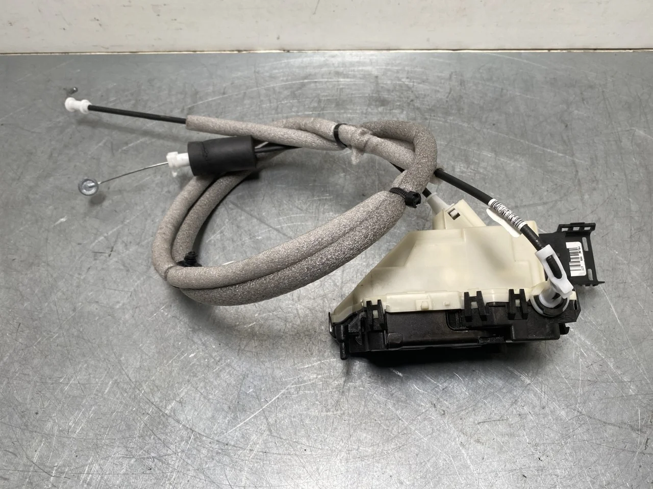 Opel / Vauxhall VIVARO 2020- Door lock housing