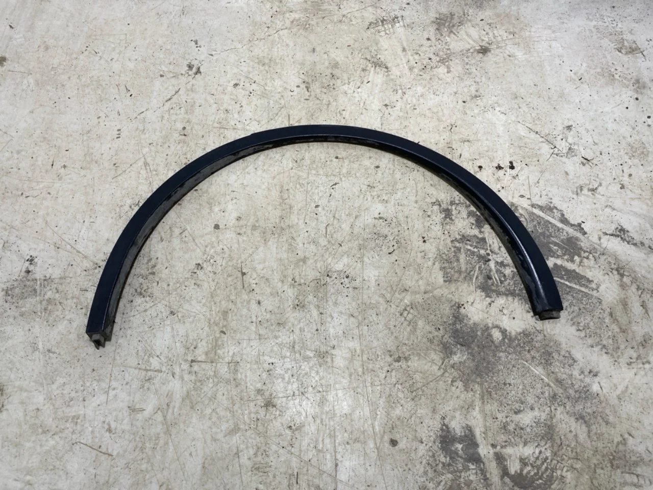 Tesla MODEL Y 2021- Wheel arch trim