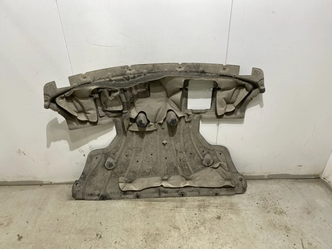 Ford MUSTANG MACH-E 2021- Underbody protection plate (engine/gearbox/floor) view 4