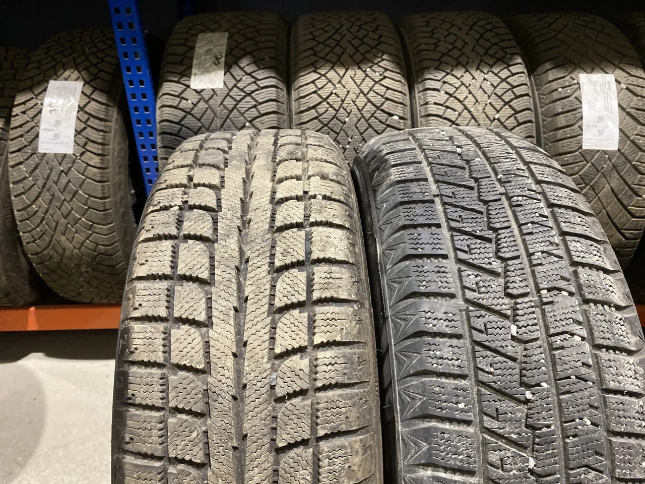 Kia SOUL 2009- Winter tire with rim view 2