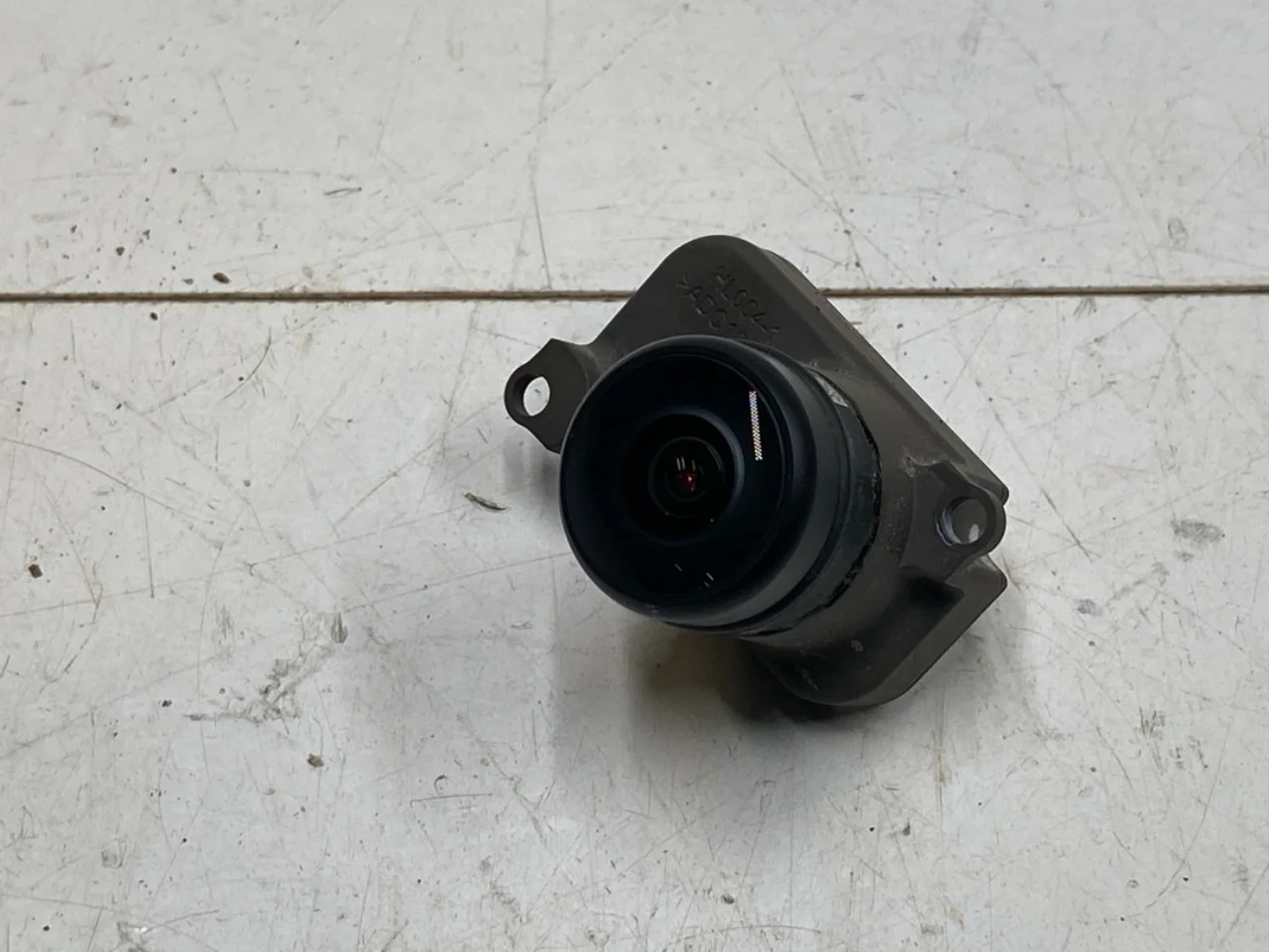 Tesla MODEL Y 2021- Exterior camera