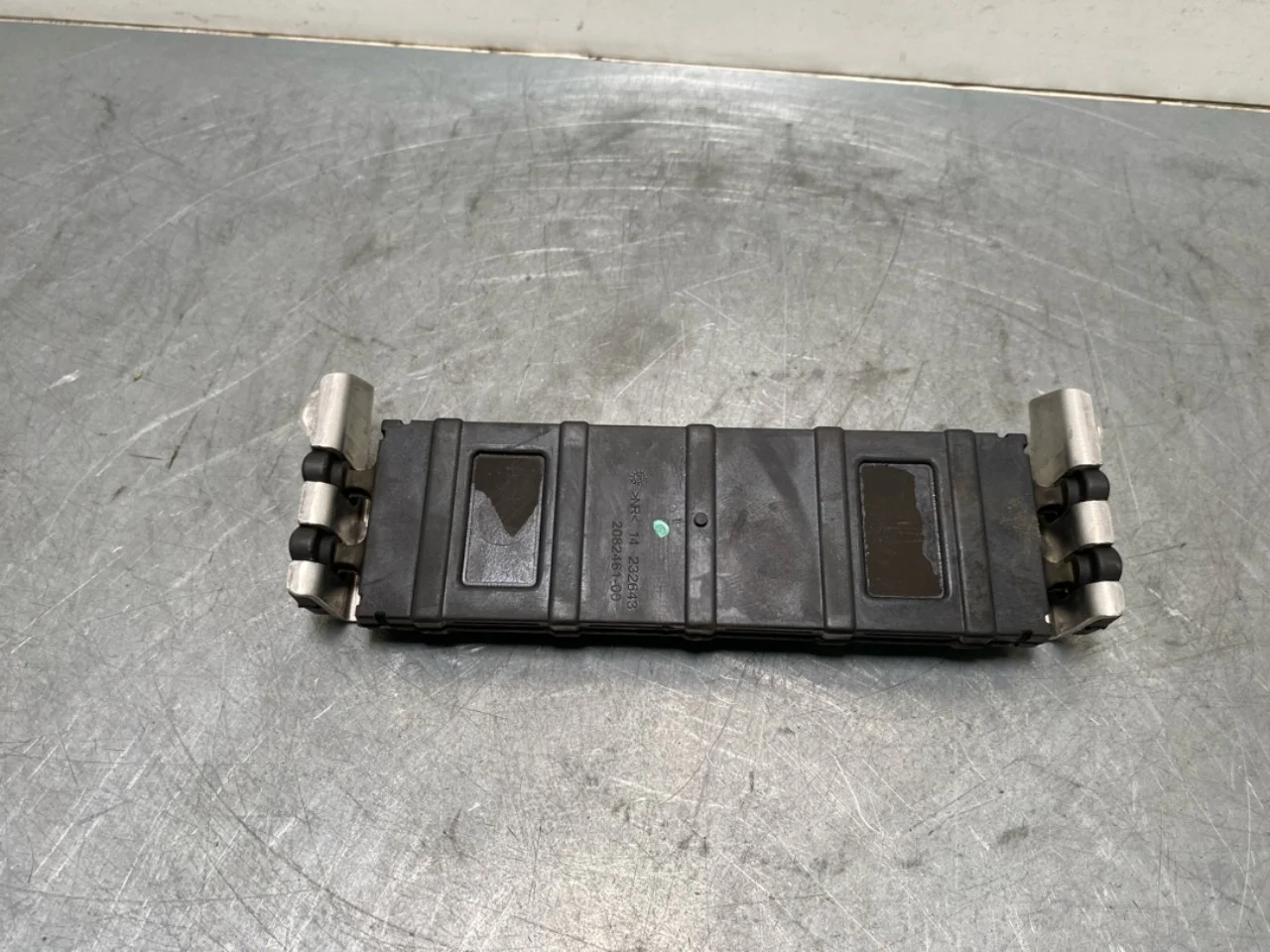 Tesla MODEL Y 2021- Body shell
